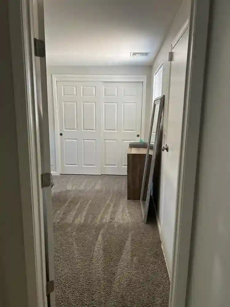 Large Room, Private Entrance