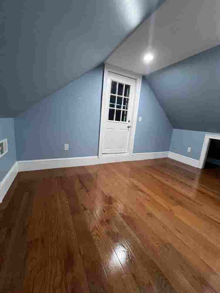 3 
rooms available in Dorchester