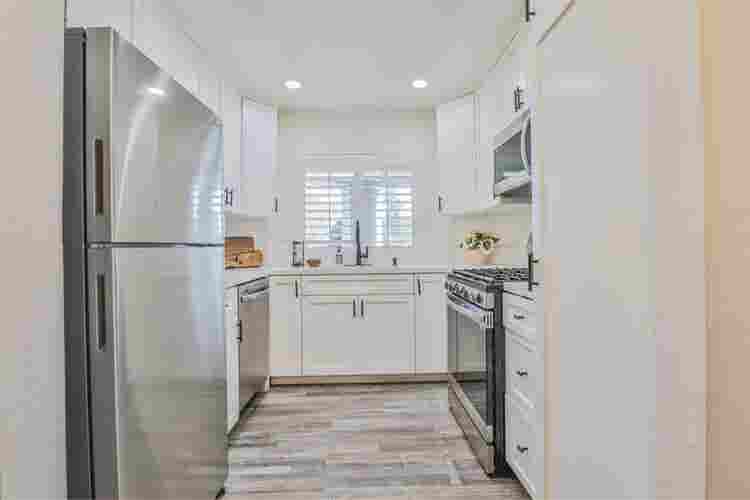 Private Room & Bathroom Downey