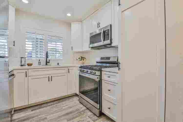 Private Room & Bathroom Downey