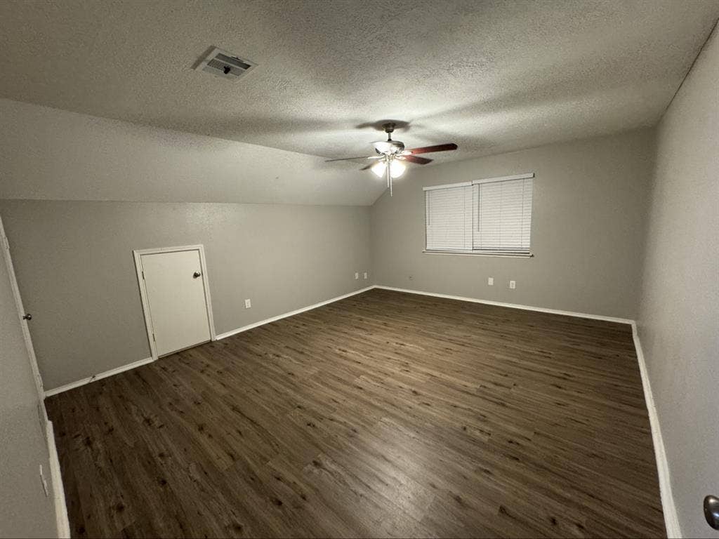 Room for rent - Female Only