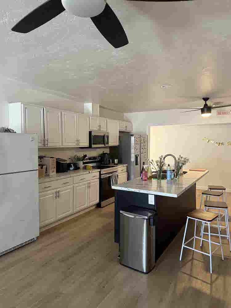 ROOMS AVAILABLE FOR SPRING