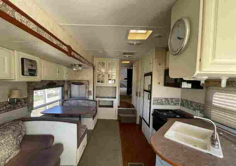 Tiny house