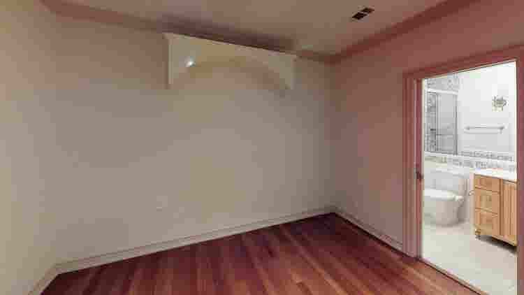 1 BR in Los Angeles