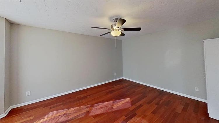 1 BR in Riverdale