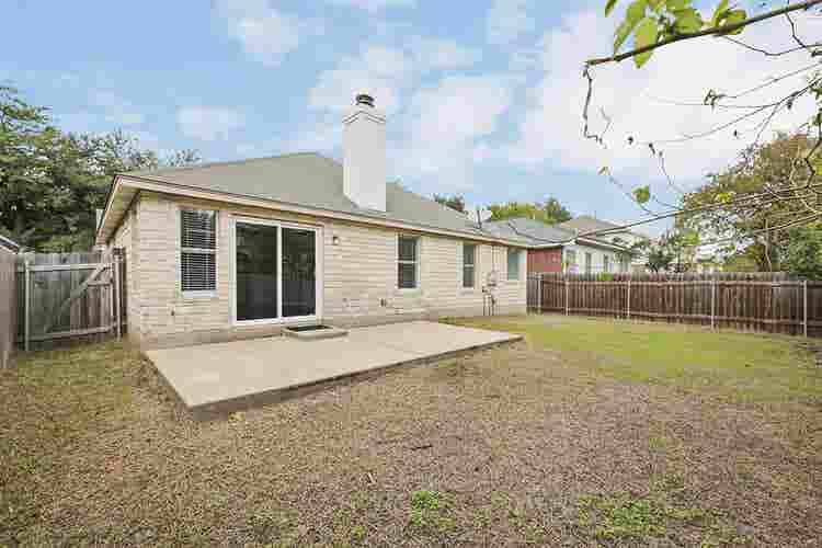 1 BR in Austin