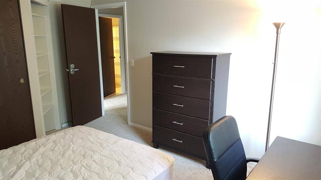 PremierStay- Shared Fully Furnished