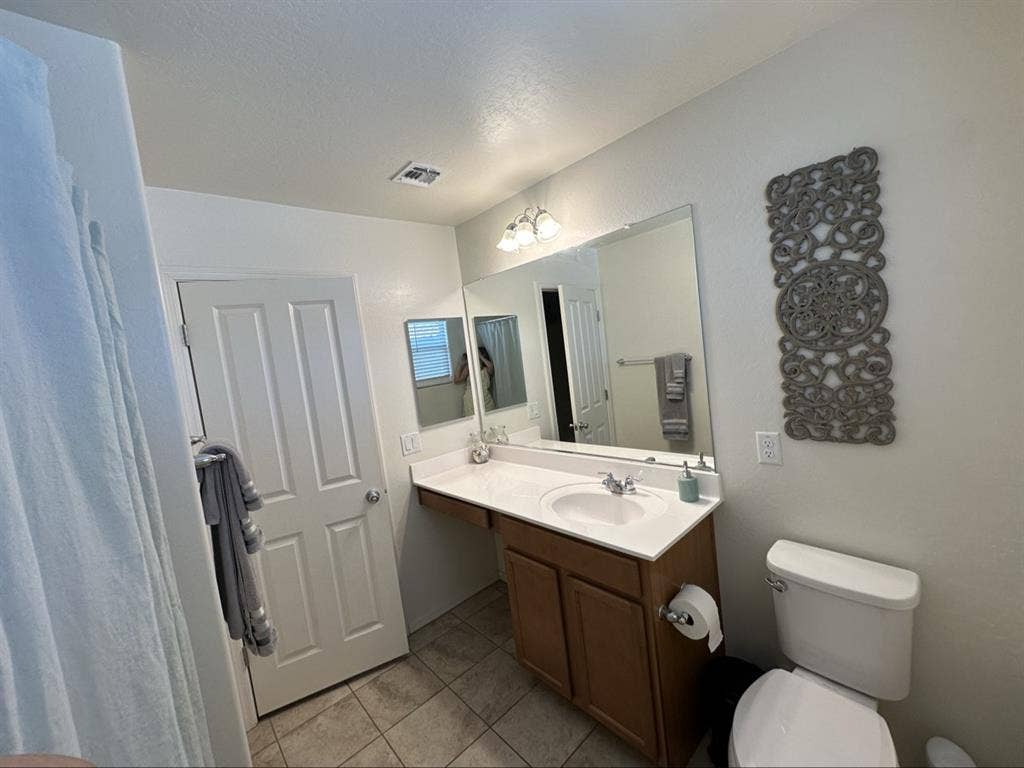 Room in Estrella Mountain Ranch