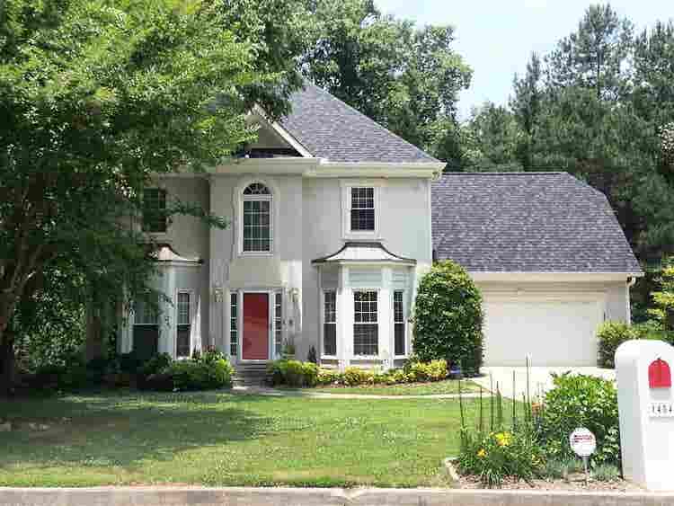 Share lux home near Emory NO PETS