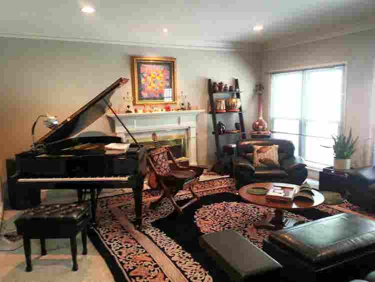 Share lux home near Emory NO PETS