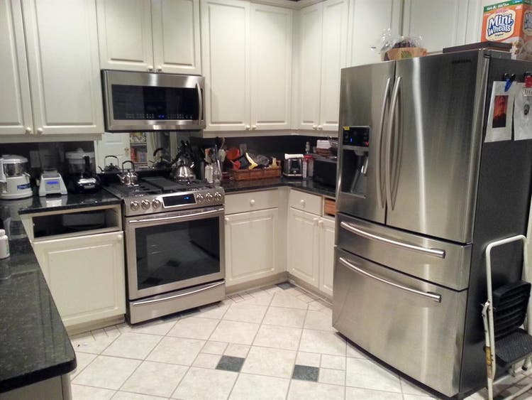 Share lux home near Emory NO PETS