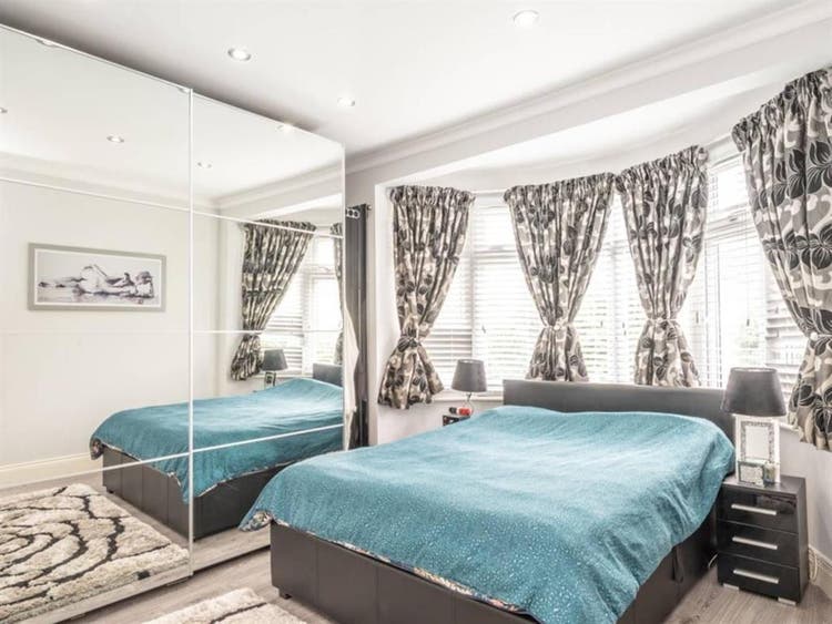 Double Room Available