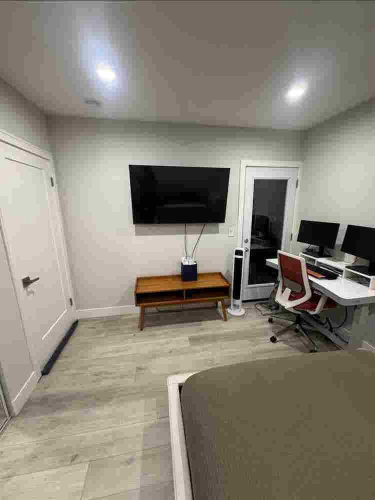 Sublease in Culver/West Adams!