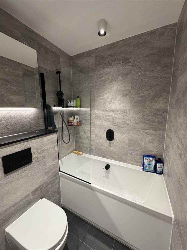 1 bed with private terrace