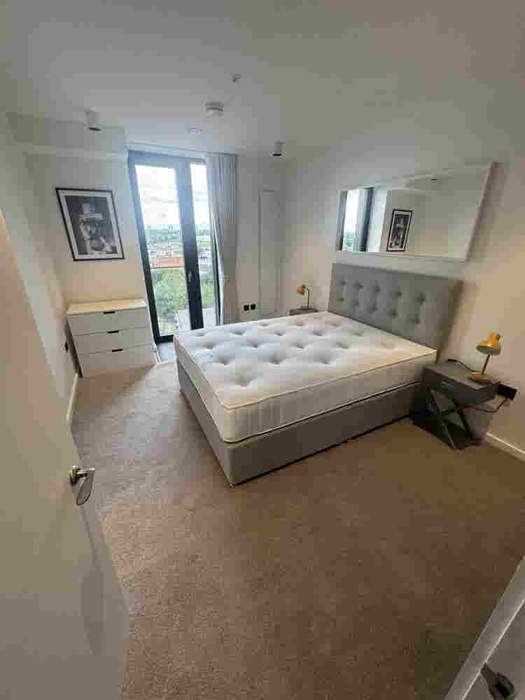 1 bed with private terrace