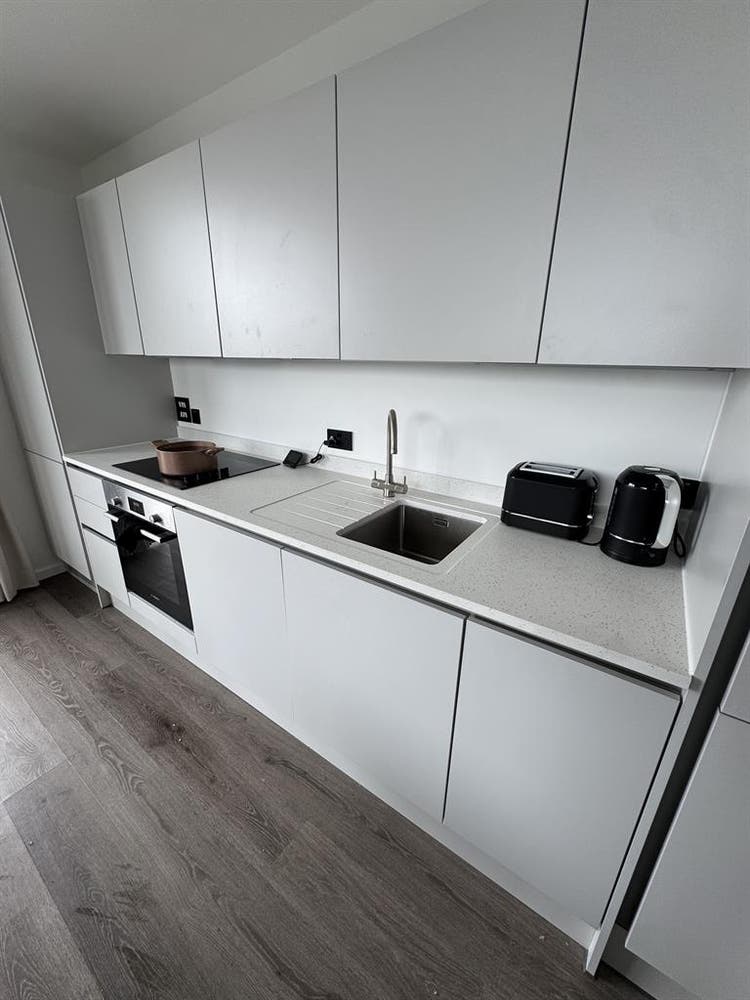 1 bed with private terrace