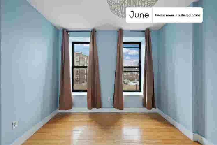 2 BR in New York City