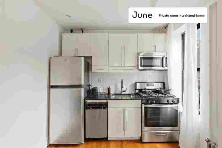 3 BR in New York City
