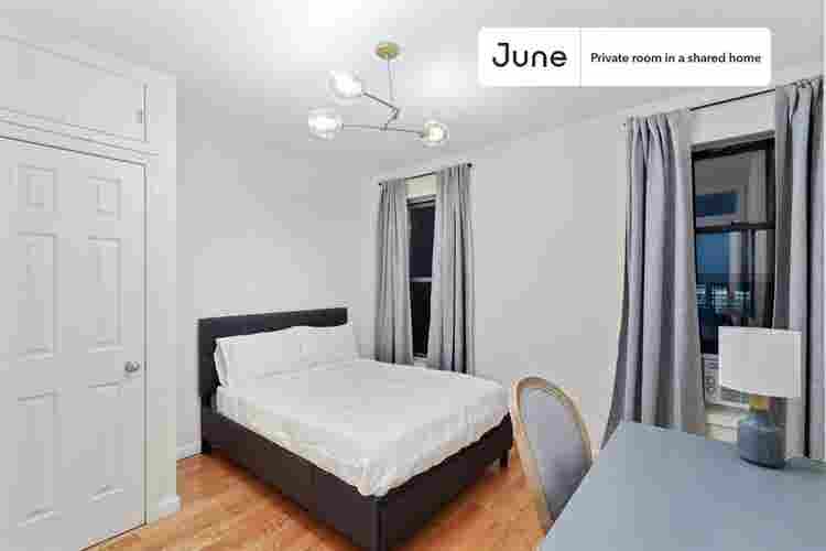 4 BR in New York City