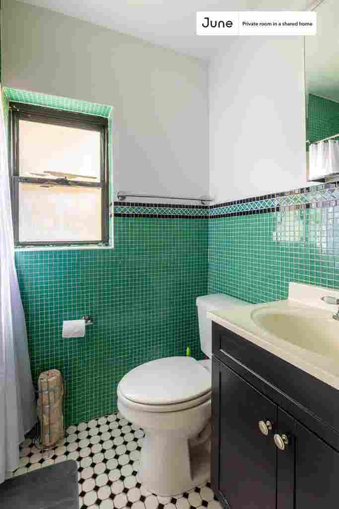 2 BR in New York City