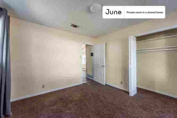 4 BR in Austin