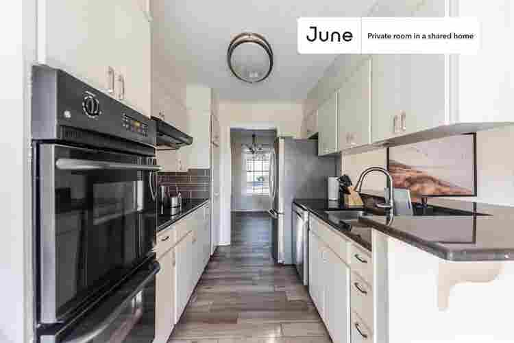 4 BR in Austin