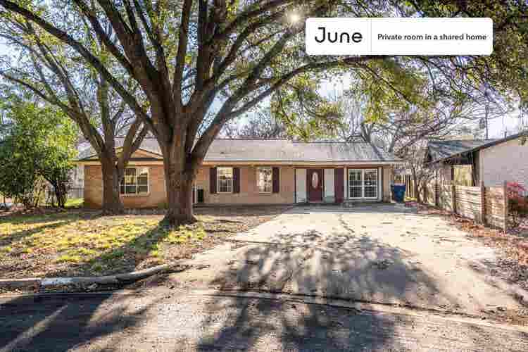 4 BR in Austin