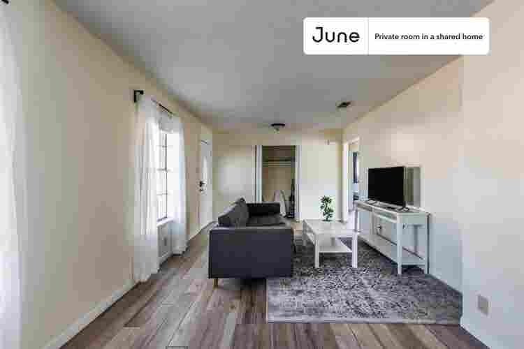 4 BR in Austin