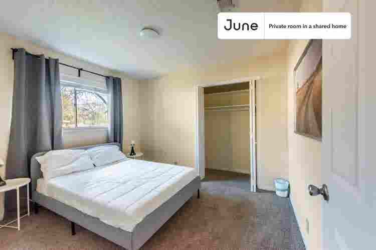 4 BR in Austin