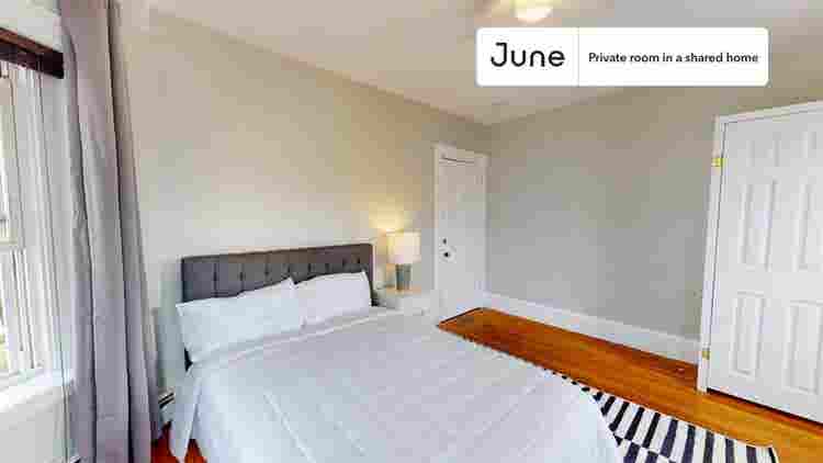 4 BR in Boston