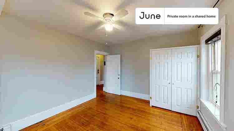 4 BR in Boston