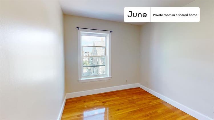 4 BR in Boston