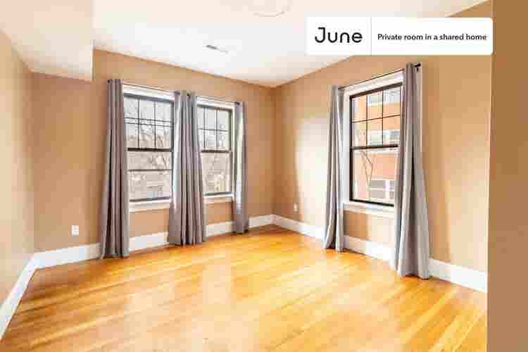 4 BR in Boston