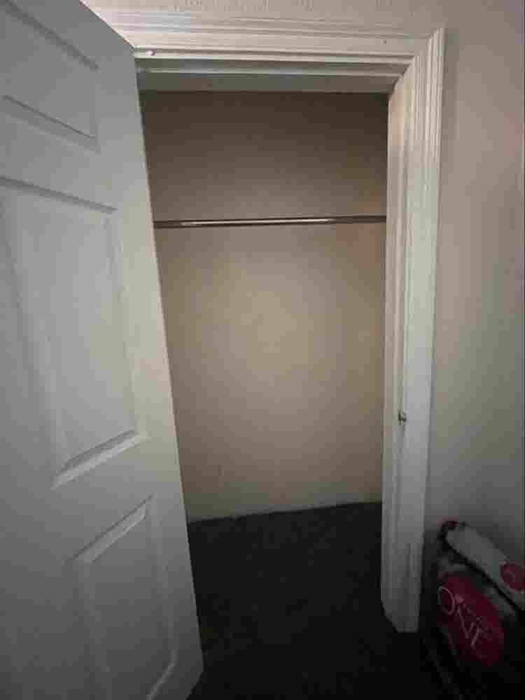 Room for rent with shared bathroom