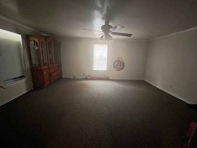 Room for rent with shared bathroom