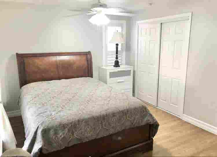 Private Room in Beautiful Location