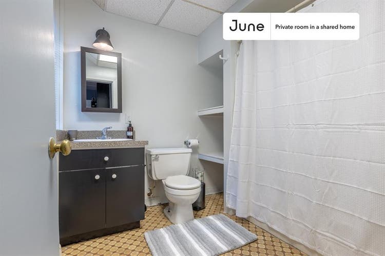 3 BR in Boston