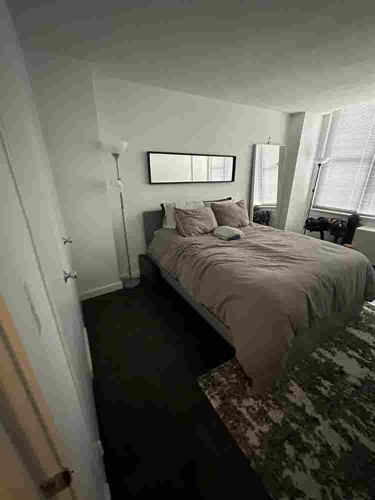 4B 
Apartment Near Central Park