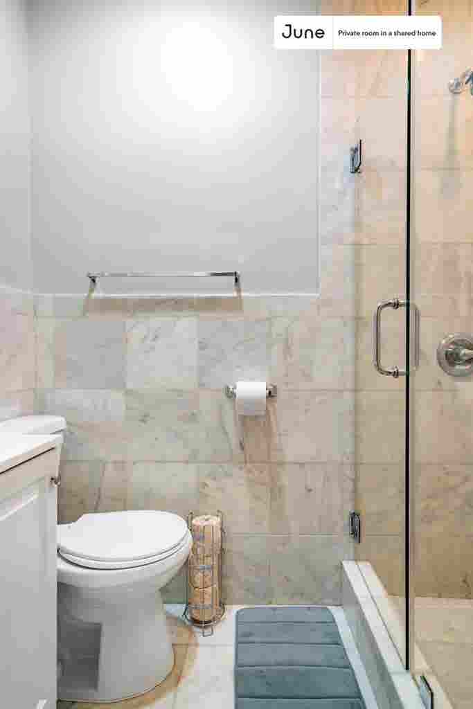 2 BR in New York City