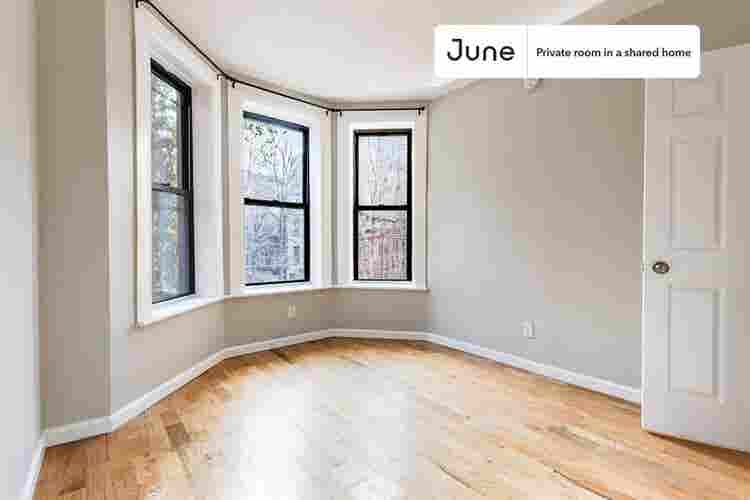 4 BR in New York City