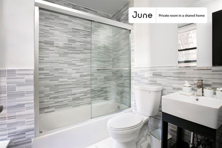 2 BR in New York City