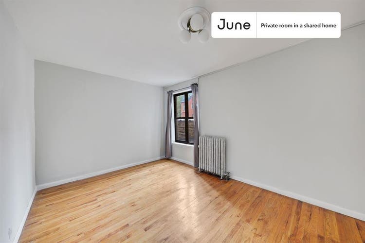 3 BR in New York City