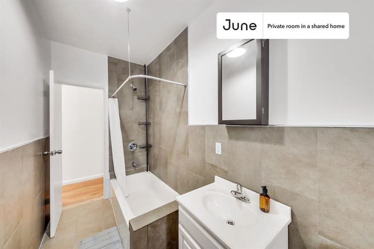 3 BR in New York City