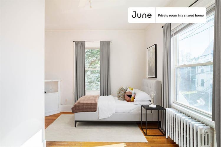 7 BR in Boston