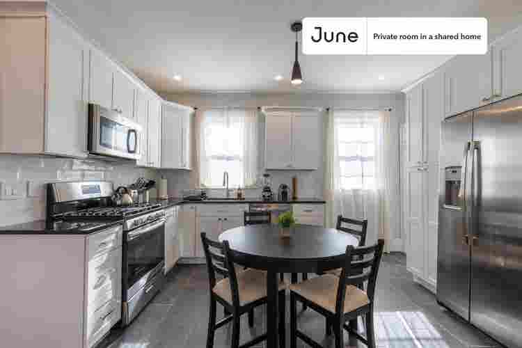 4 BR in Boston
