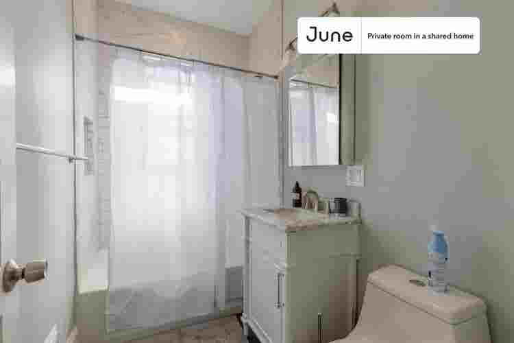 4 BR in Boston