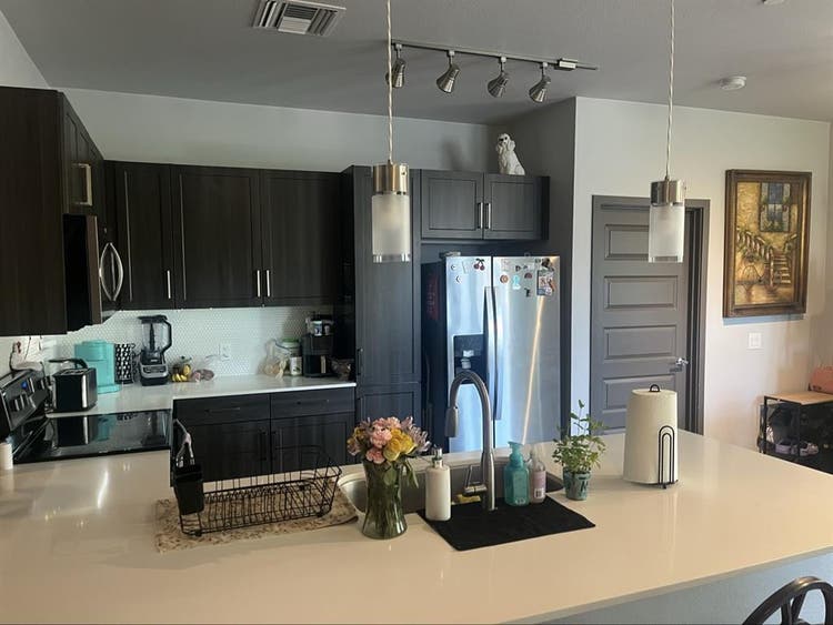 Female Roommate Needed ASAP!!