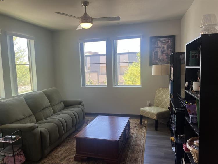 Female Roommate Needed ASAP!!