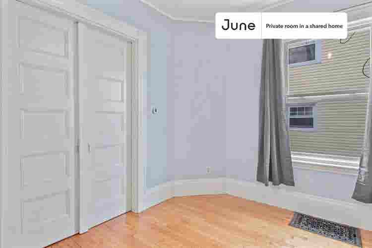 6 BR in Boston