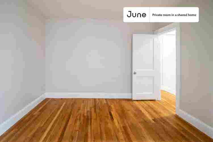 4 BR in Boston